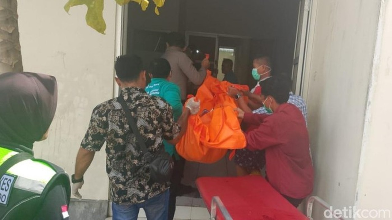 Tiga Sekeluarga Tewas Mengenaskan di Situbondo, Polisi Temukan Luka Sayatan dan Pisau di TKP