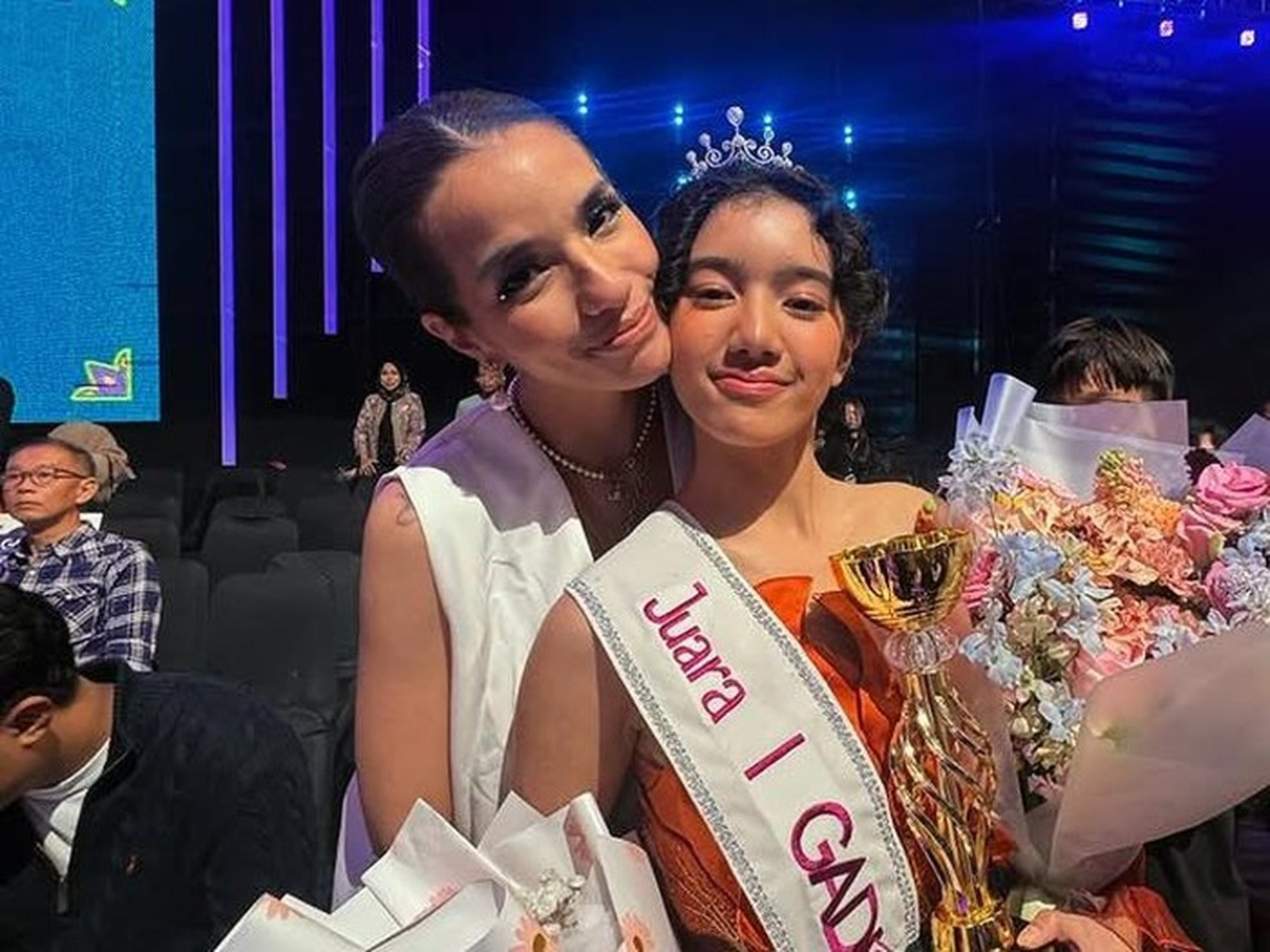 Leticia Joseph, Putri Sheila Marcia, Ungkap Rencana Pribadi Usai Sabet Gelar GADIS Sampul 2025: Fokus Berkarya Leticia Joseph, Putri Sheila Marcia, Ungkap Rencana Pribadi Usai Sabet Gelar GADIS Sampul 2025: Fokus Berkarya